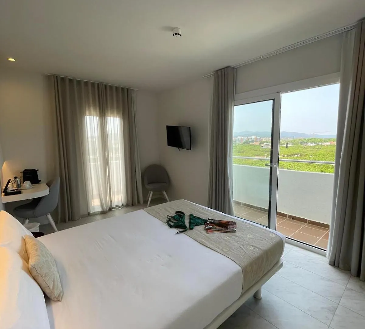Hotel Aromar Platja d'Aro 4*,  Spain